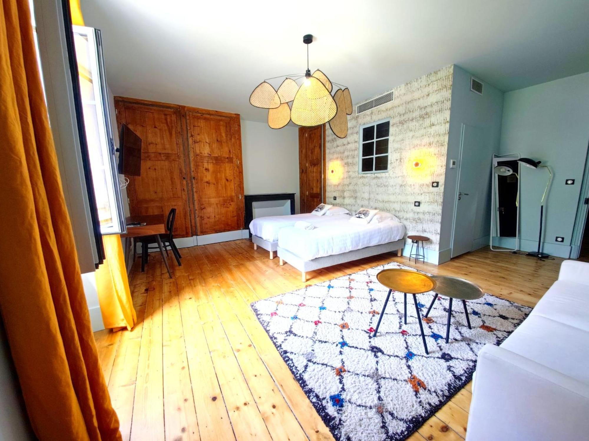 Domaine Clairfontaine - Junior Bed & Breakfast Noyarey