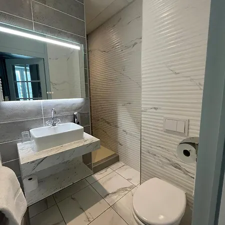 Domaine Clairfontaine Noyarey - Suites Junior Extérieur photo